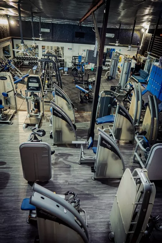 Équipements de votre salle de musculation, Saint-André, AMS Fitness & Coaching