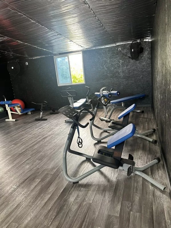 Équipements de votre salle de musculation, Saint-André, AMS Fitness & Coaching