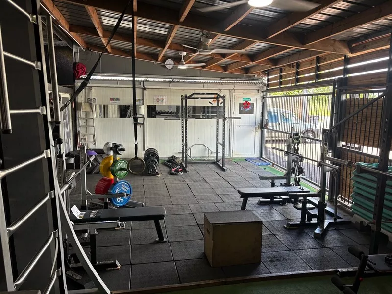 Équipements de votre salle de musculation, Saint-André, AMS Fitness & Coaching