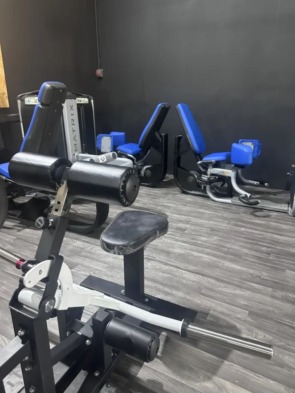 Le Concept Old School de la salle de Sainte-Suzanne , Saint-André, AMS Fitness & Coaching
