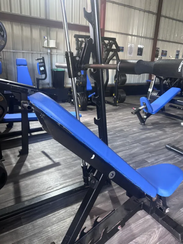 Le Concept Old School de la salle de Sainte-Suzanne , Saint-André, AMS Fitness & Coaching